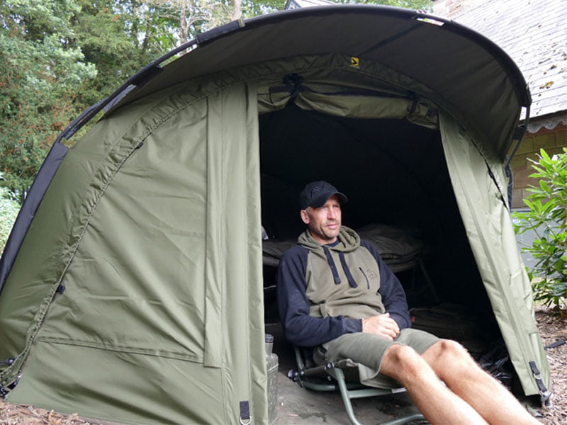 Simon Crow with the Avid Carp HQ Twin Skin bivvy